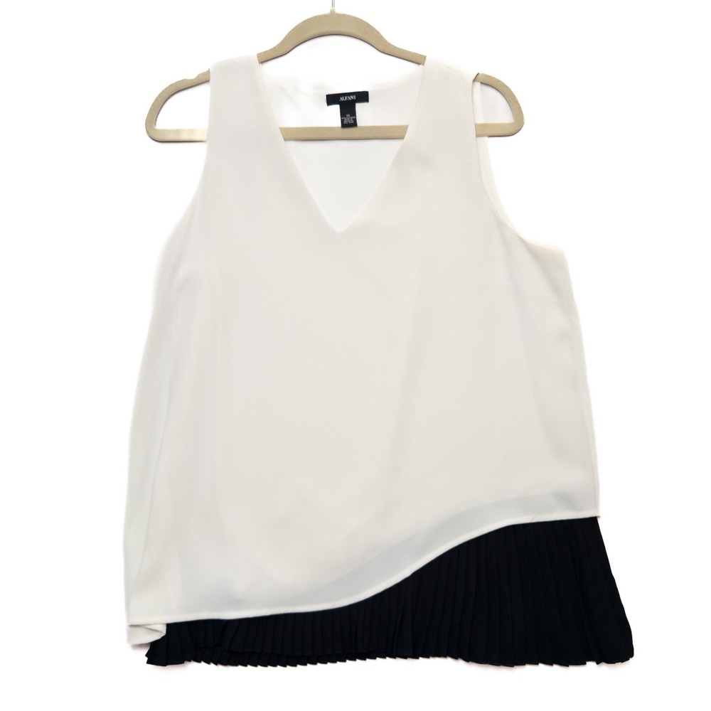 Alfani Women's Blouse Size 10 Ivory White V-Neck Sleeveless Top